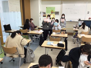 B9DF656D-6A5B-41E3-8534-E08C1052ED87