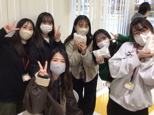 214F43BA-5ABA-487C-BF56-4547219DAB9F