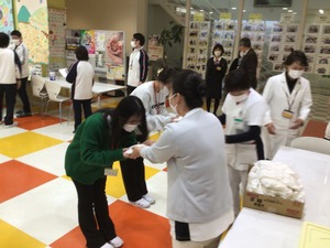 A77272A6-3F97-4F50-9D40-36EB5A5EEE4A