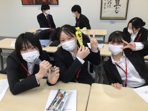 34DCD43B-FF11-4148-8FA8-AADD0C95D738