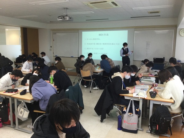 E3FAF680-8B30-44EE-8B0E-0479C77525C3